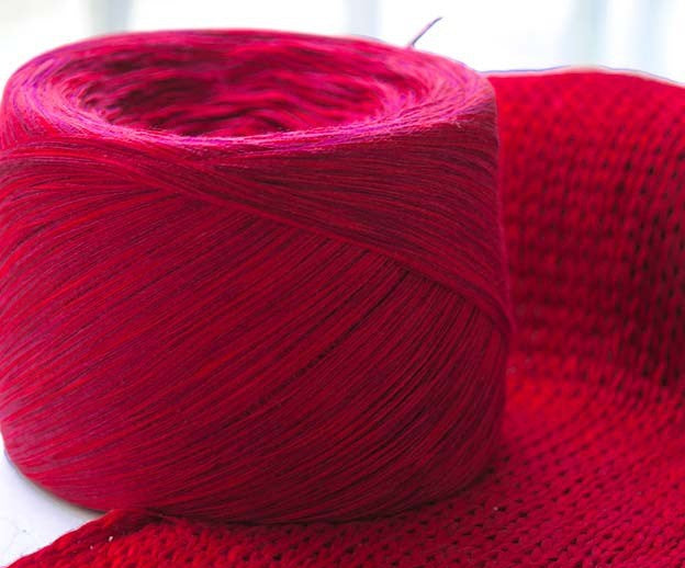 Baumwollgarn für frühlingshafte Strickprojekte